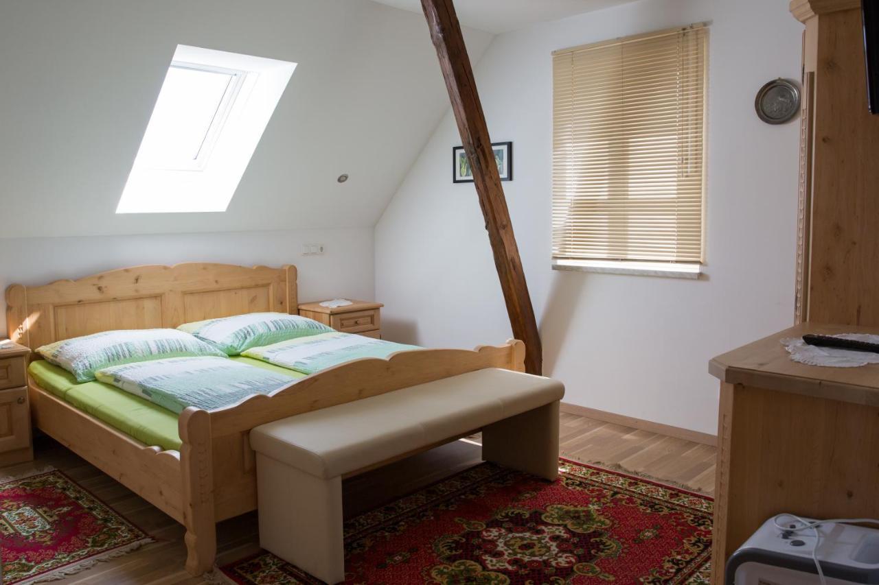 Buschenschank Ofnerpeter Sankt Stefan ob Stainz Exteriör bild